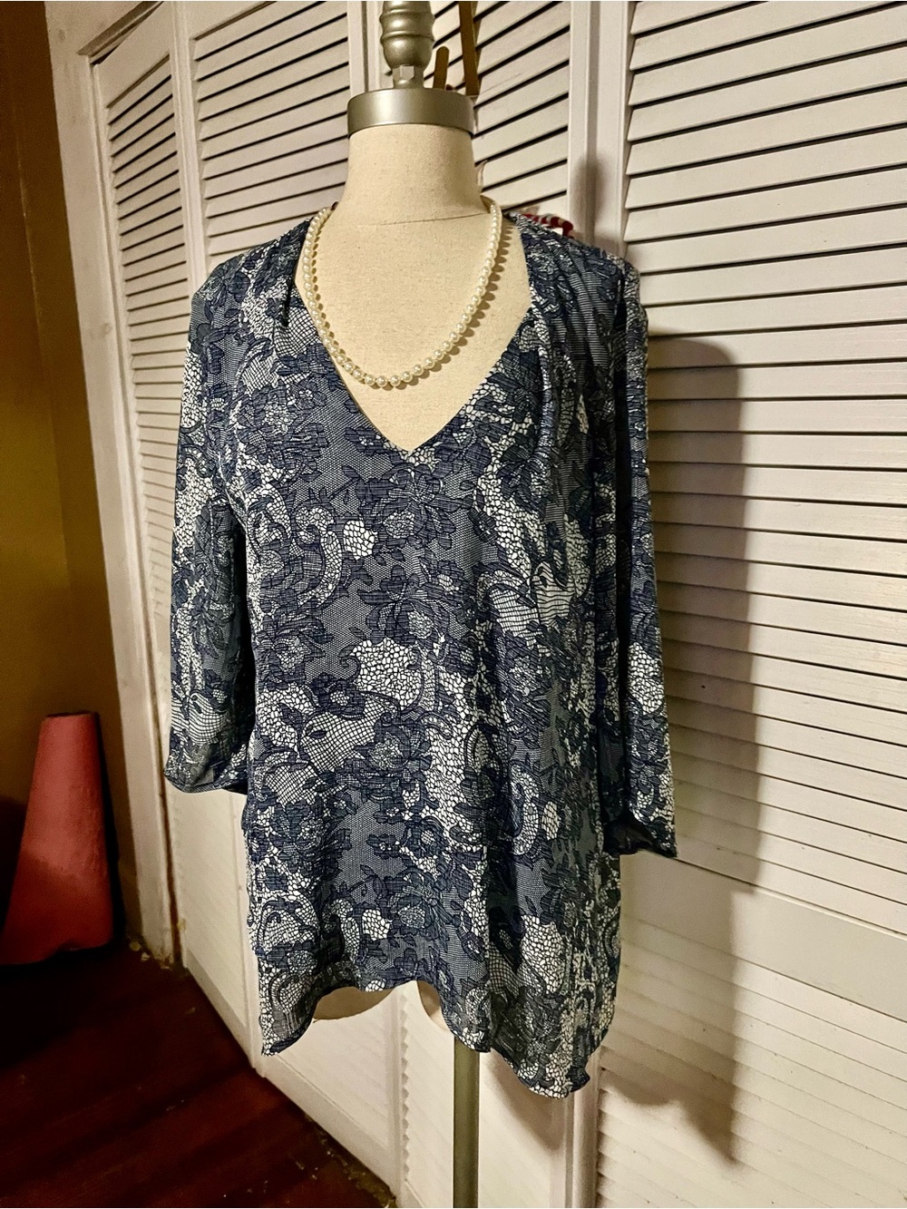 Karen Kane Navy and White Floral V-Neck Tunic